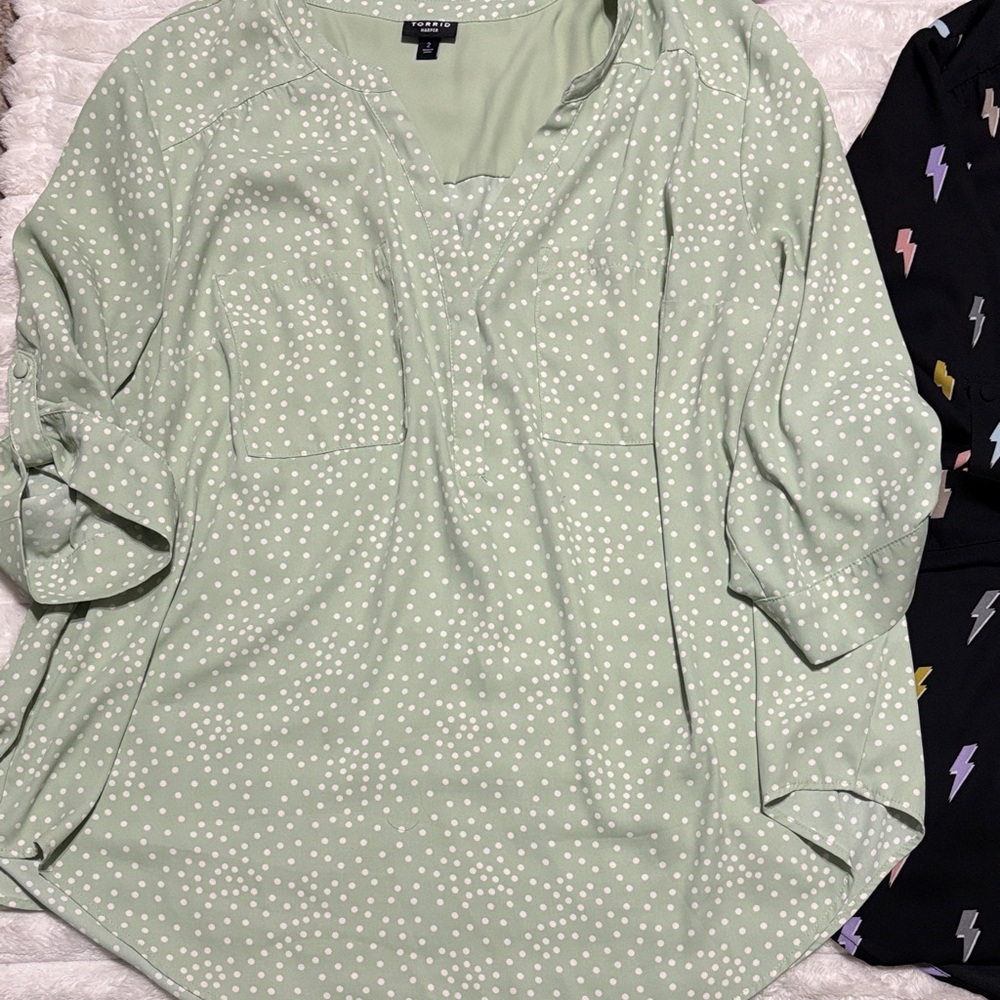 Torrid Harper Blouse bundle - Picture 4 of 6